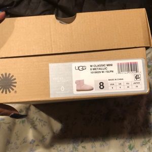 Brand new uggs